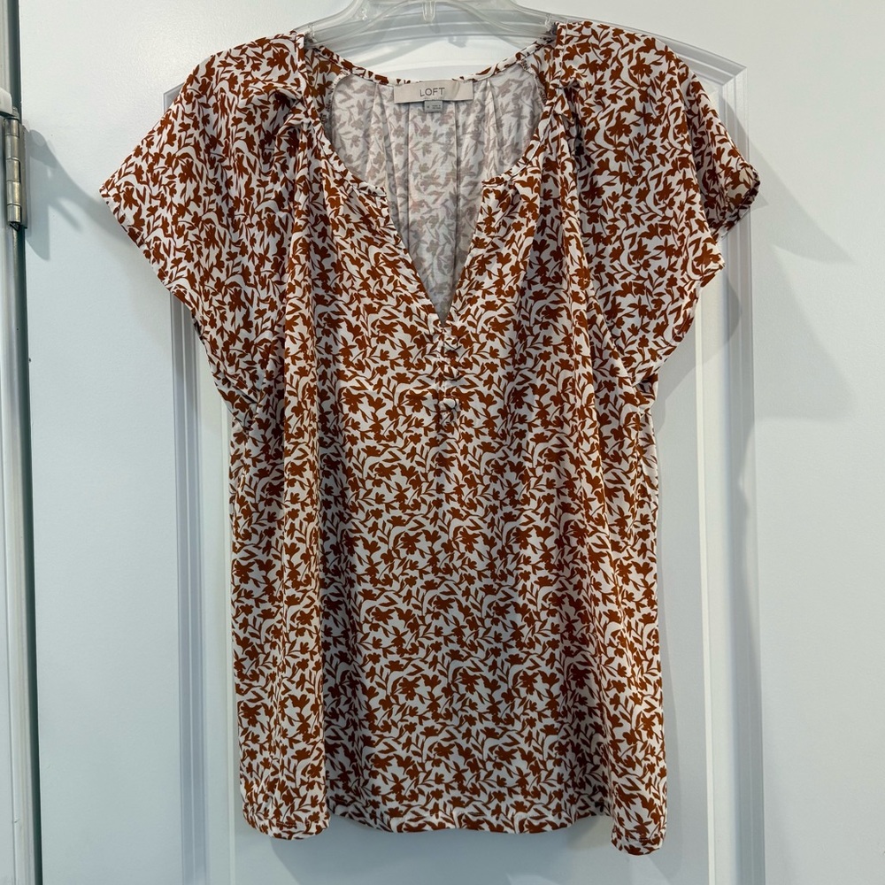 LOFT Floral Patterned Blouse